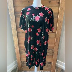 Draper James Velvet Poinsettia Dress Drape short sleeve size XLarge